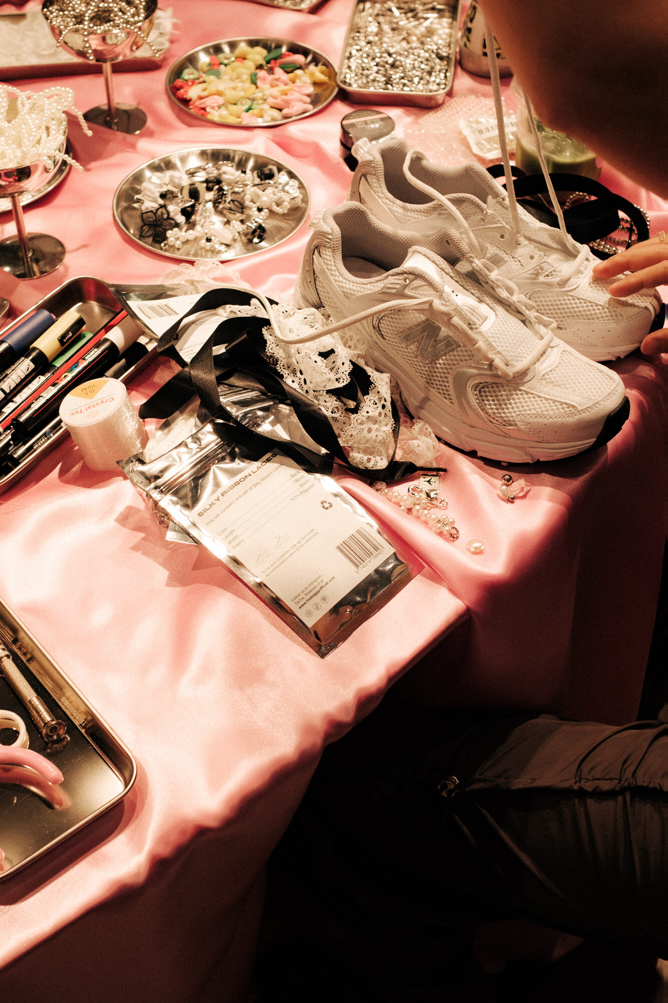 baggy x breuninger, pop-up store